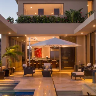 8 exterior villa pacific west