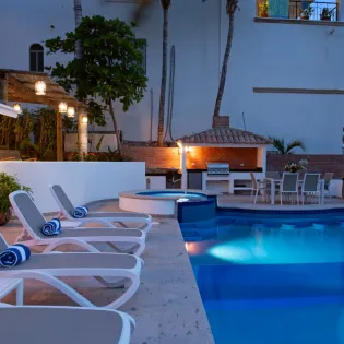 8 exterior villa ysabel