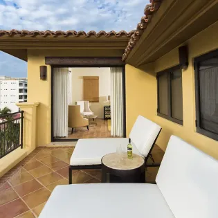 8 hacienda2503 primaryterrace