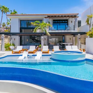 8 villa mareas pool