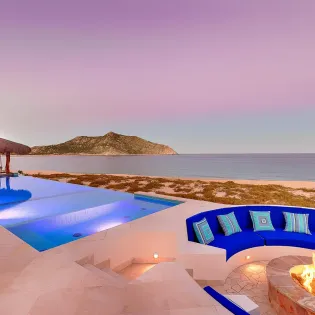 8 vllla bahia de los frailes pool