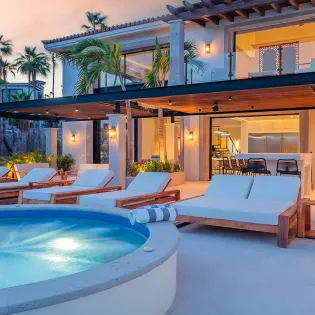 80 villa mareas pool