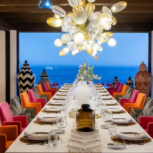 82 diningroom la datcha 