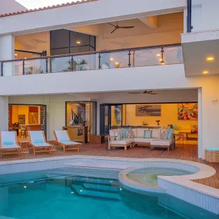 83 villa delfines casa manta