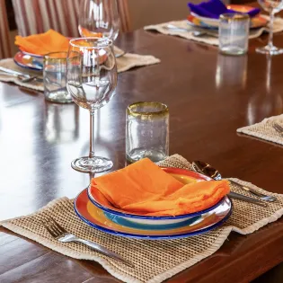 85 villa mariposa dinnerware