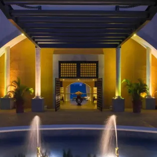 9 casa dorada los cabos waterfall