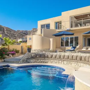 9 exterior casa angel