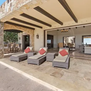 9 exterior casa kay
