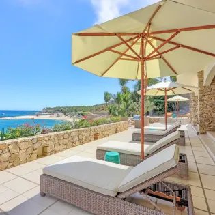 9 exterior casa manana