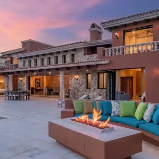 9 exterior villa cortez