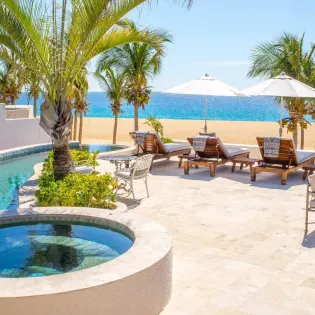 9 exterior villa pacifica