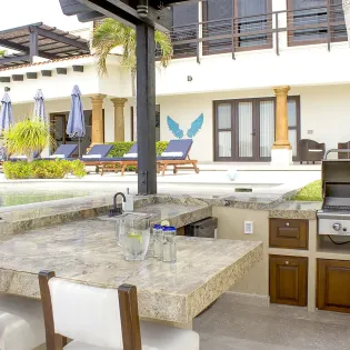 9 villa delfines