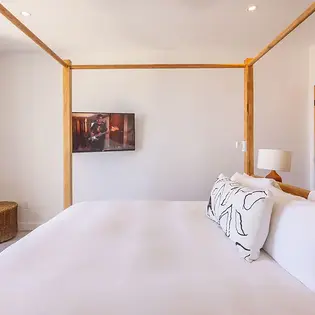 el ganzo balconyroom