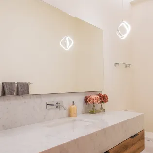 villa persia guest bathroom