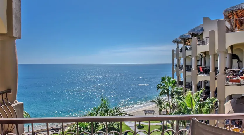 1 exterior las olas penthouse a501
