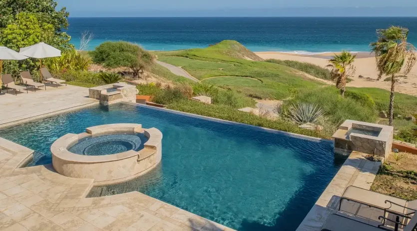 1 exterior villa cortez
