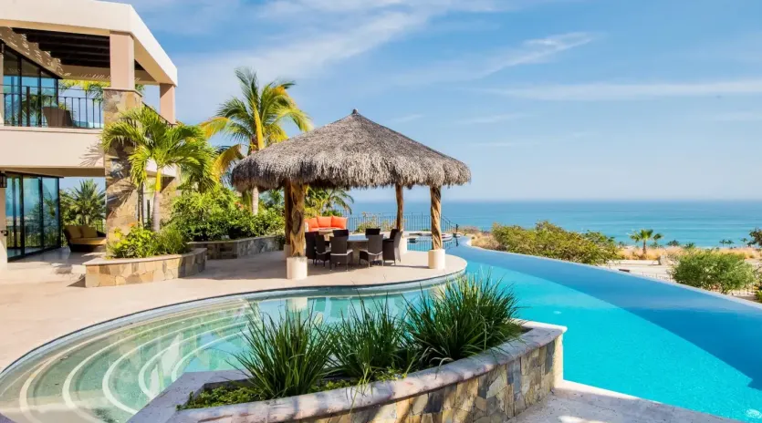 1 exterior villa de suenos