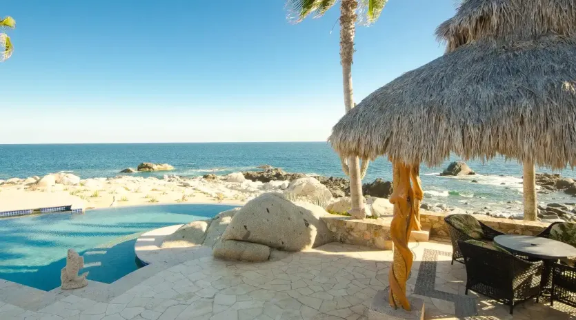 1 exterior villa las arenas