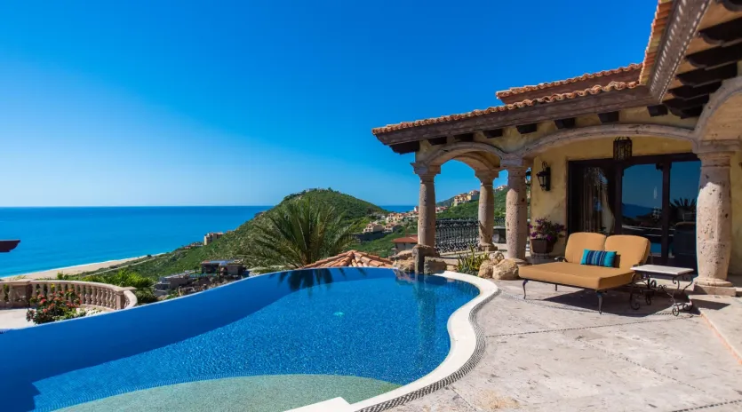 1 exterior villa maria