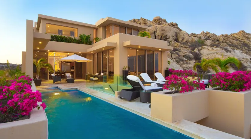 1 exterior villa pacific west