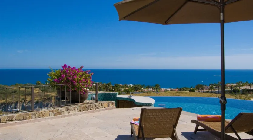 1 exterior villa vista del mar