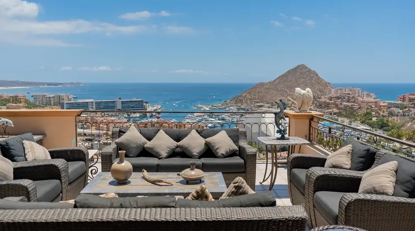 1 villa california view