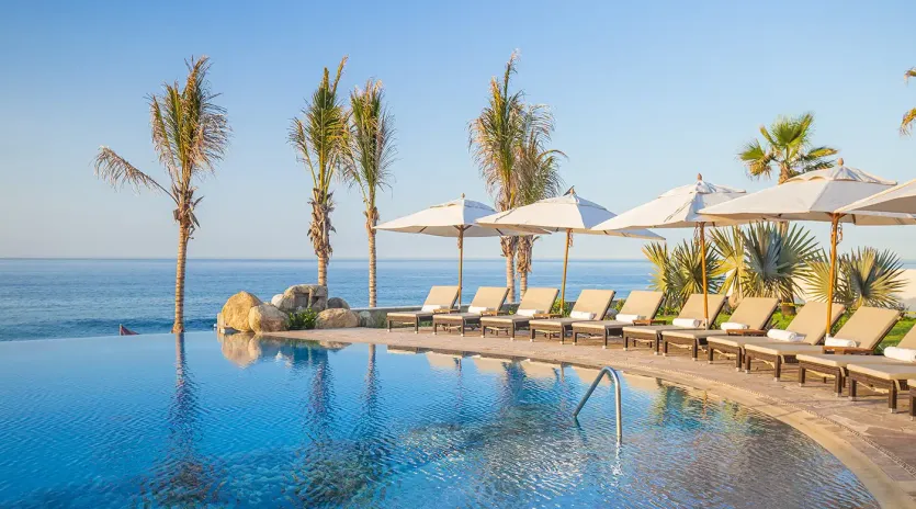 1 villa la valencia resort spa