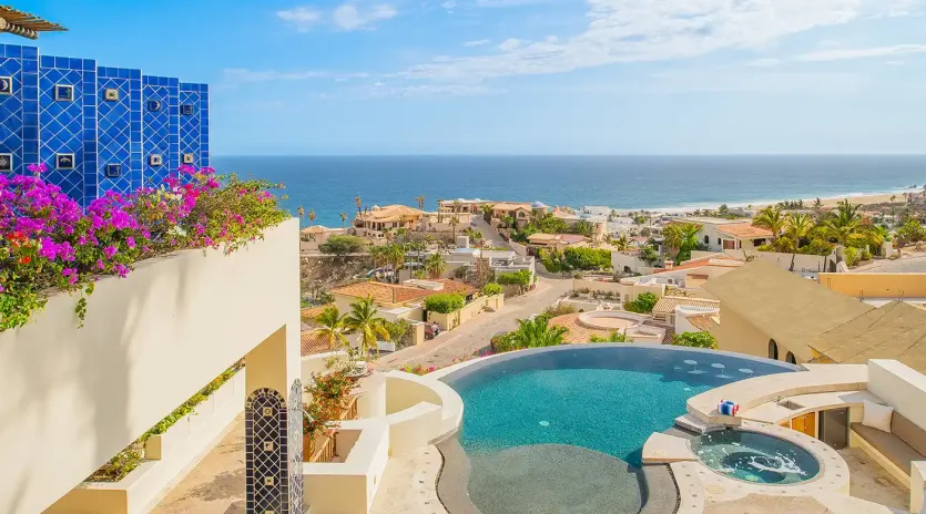 1 villa perla pool8