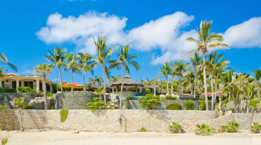10 villa captiva exterior