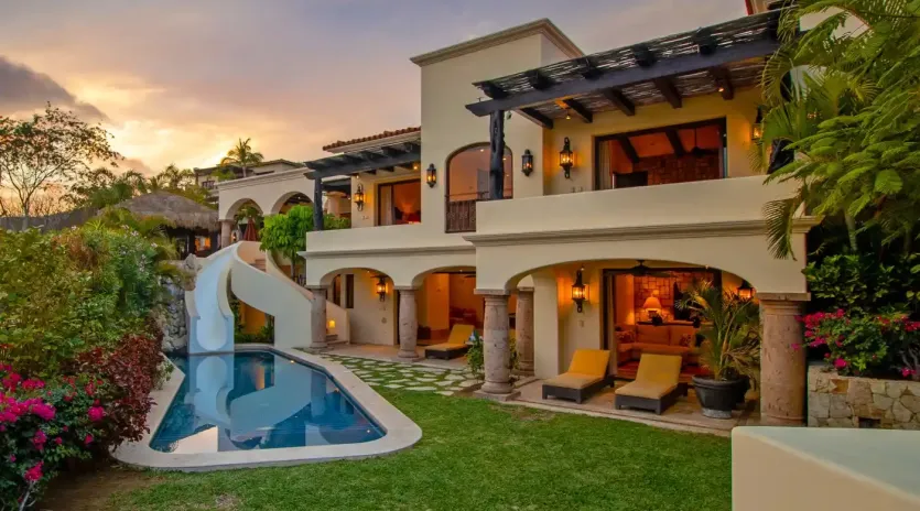 2 exterior casa jojo