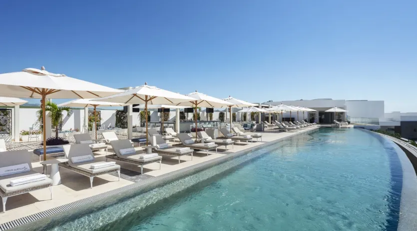2 exterior garza blanca resort   spa los cabos
