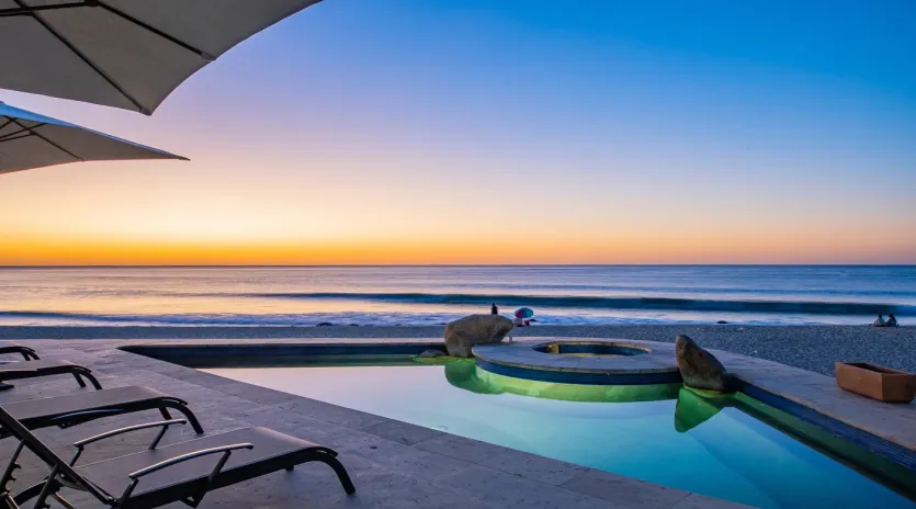 2 exterior villa costa azul