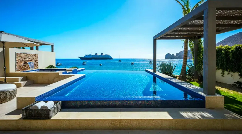 2 exterior villa marena 18
