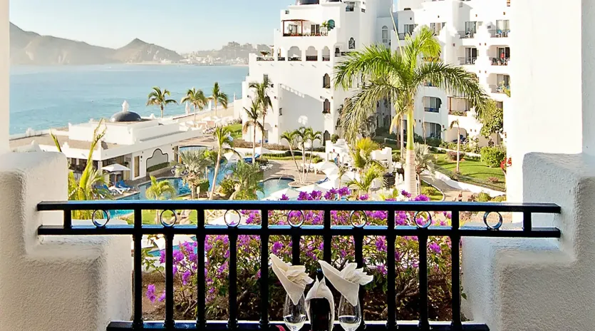 2 pueblo bonito los cabos  patio
