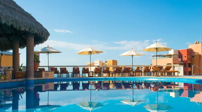 2 the ridge at playa grande by solmar poolside