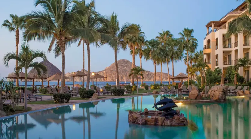2 villa la estancia resortpool