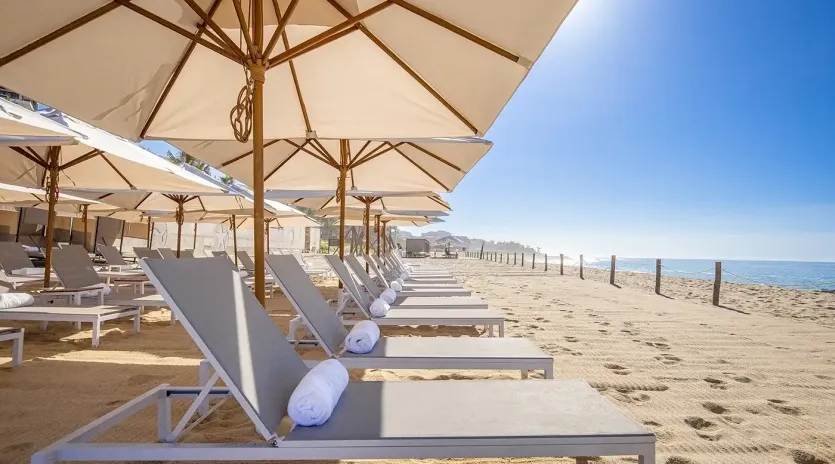 2 villa la valencia resort spa