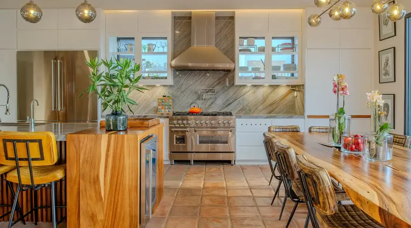22casa by9 kitchen3