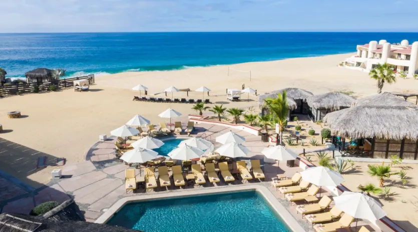 3 exterior solmar resort