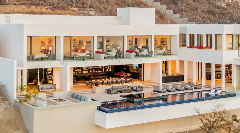 3 exterior villa aurora
