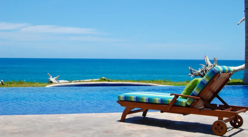 3 exterior villa estero