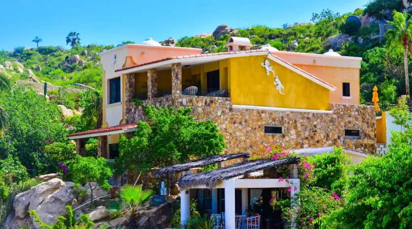 3 exterior villa los geckos