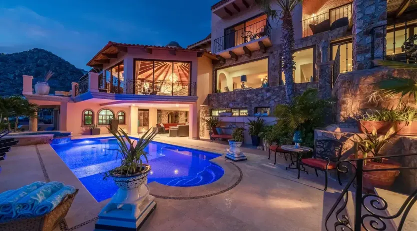 3 exterior villa marisal