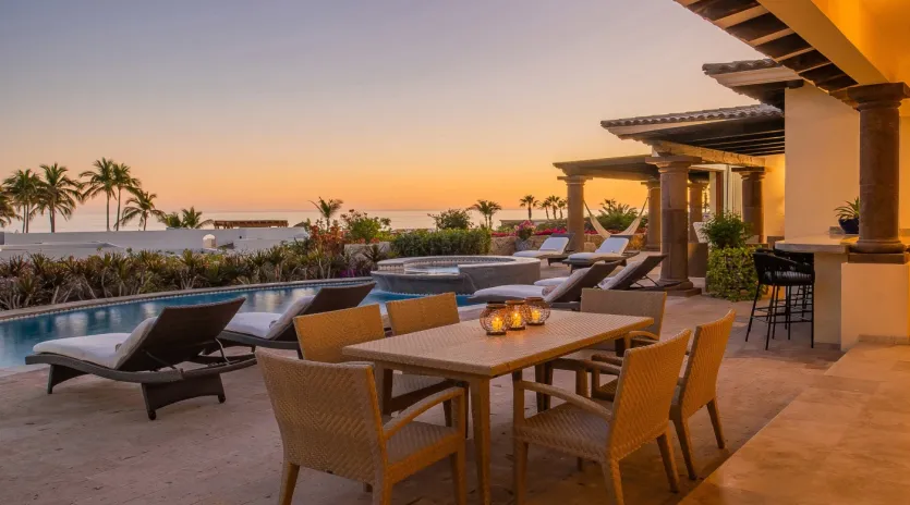 3 exterior villa vista al mar