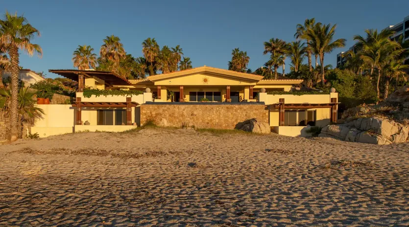 3 villa de la playa beach