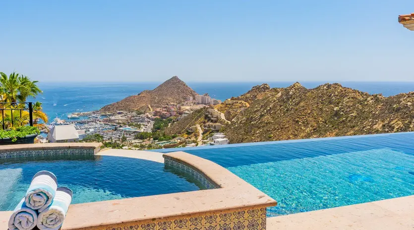 3 villa estrella pool 7