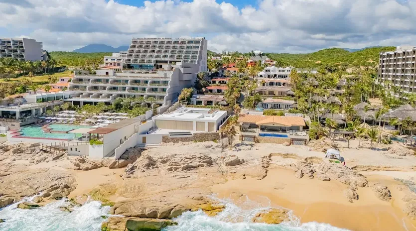 4 aerial casa bugambilia