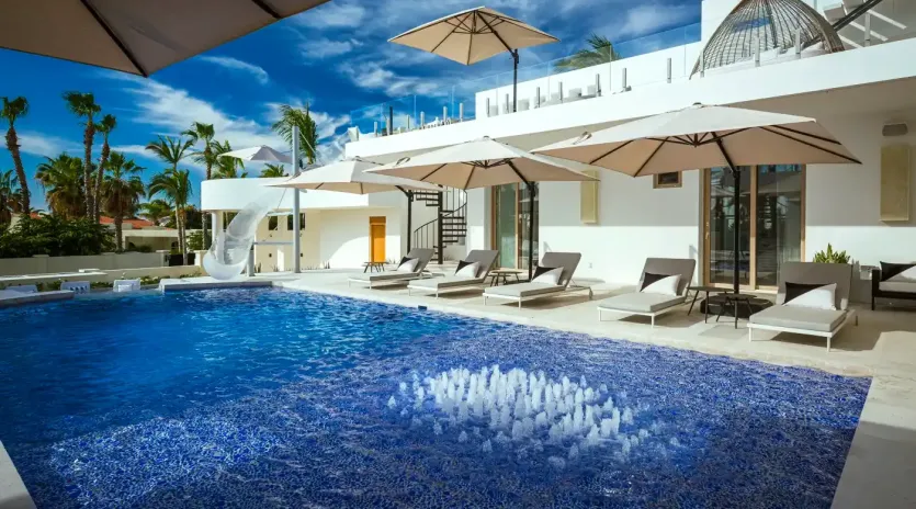 4 exterior casa aqua blanca