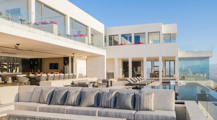 4 exterior villa aurora