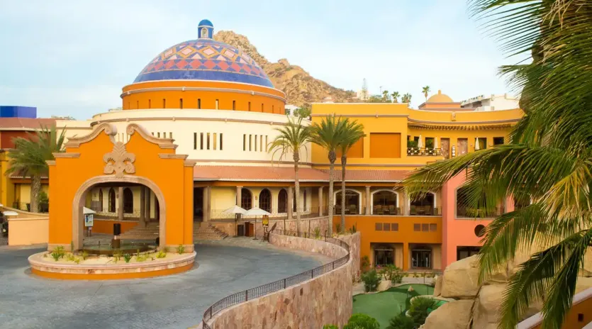 4 playa grande beach resort exterior